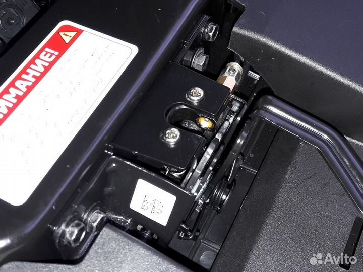 Замок (блокиратор) капота Kia Rio