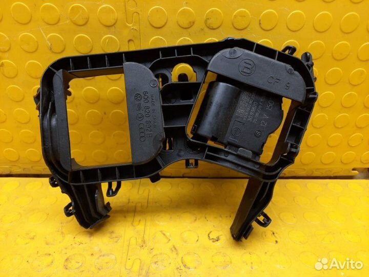 Моторчик заслонки отопителя Volkswagen Polo CWV