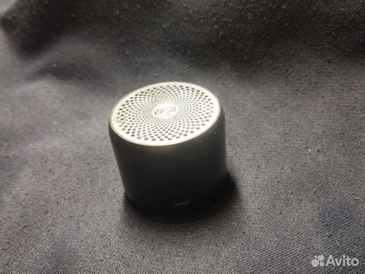 Портативная колонка EWA