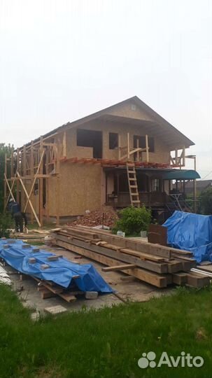 Бригада строителей