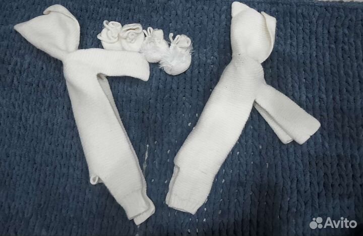 Вязанный комбинезон для новорожденного