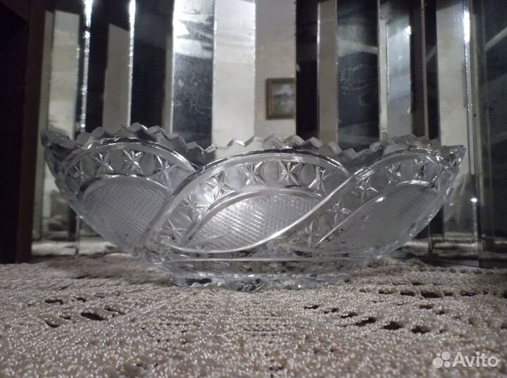 Хрустальные вазы