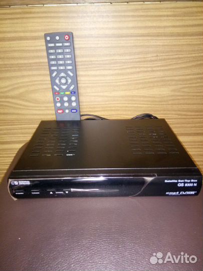 Ресивер триколор GS 8300N б/У с антенной