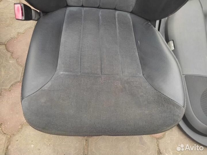 Салон w251 R-class 642.950 02.2007