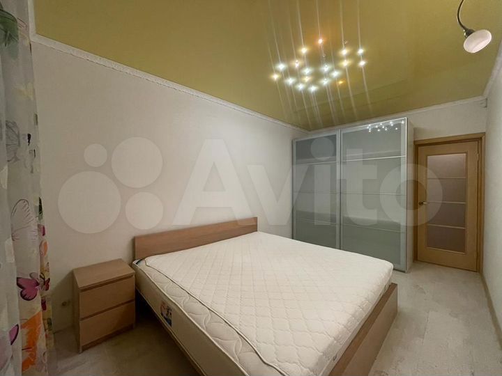 3-к. квартира, 100 м², 9/9 эт.