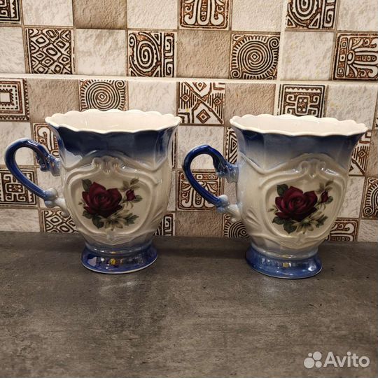 Чайник и 3 чашки