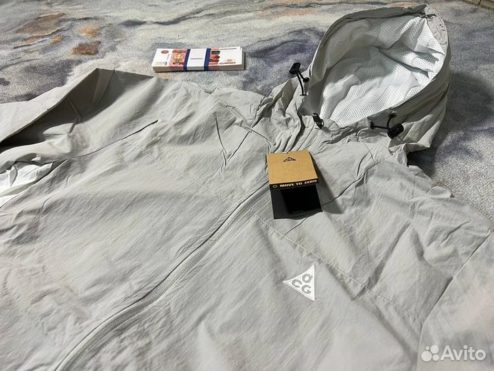 Ветровка nike acg primaloft