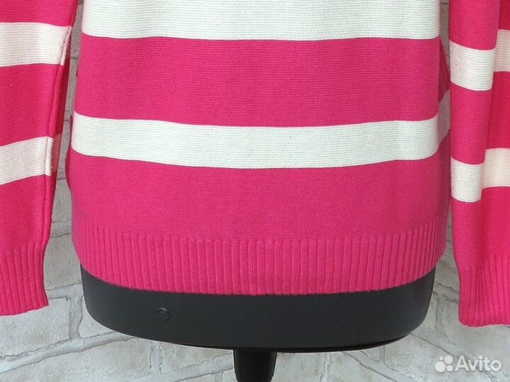 Свитер шерстяной женский