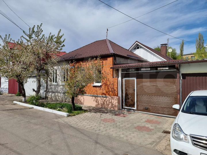 Дом 68 м² на участке 2,7 сот.