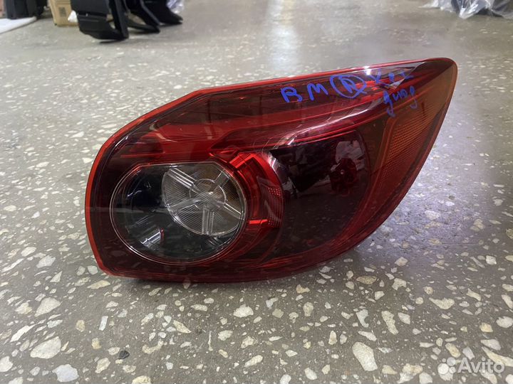 Стоп сигнал Б/У B45D51160