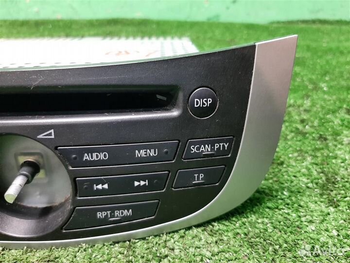 Магнитола Mitsubishi Grandis 2008