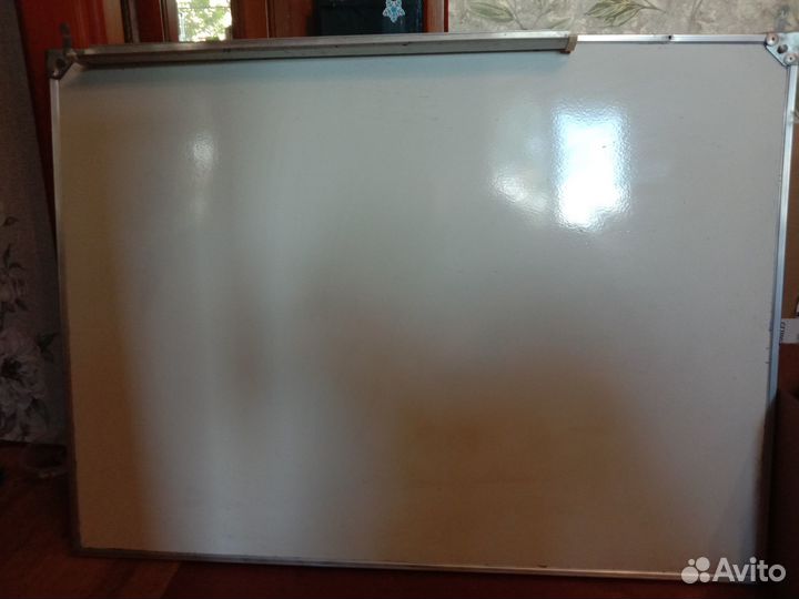 Магнитно-маркерная доска