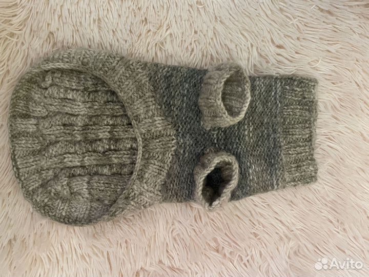 Свитер для маленькой собачки