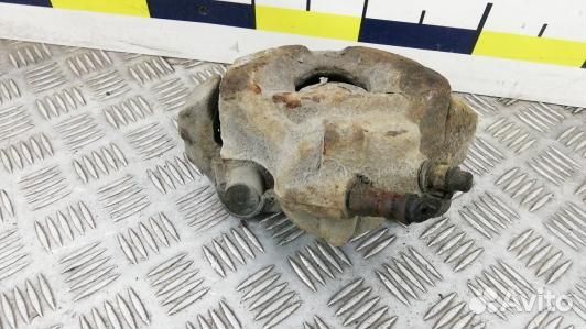 Суппорт тормозной передний левый BMW 3 E90/E91 (94