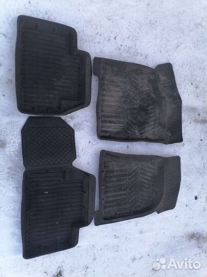 Коврики на приору