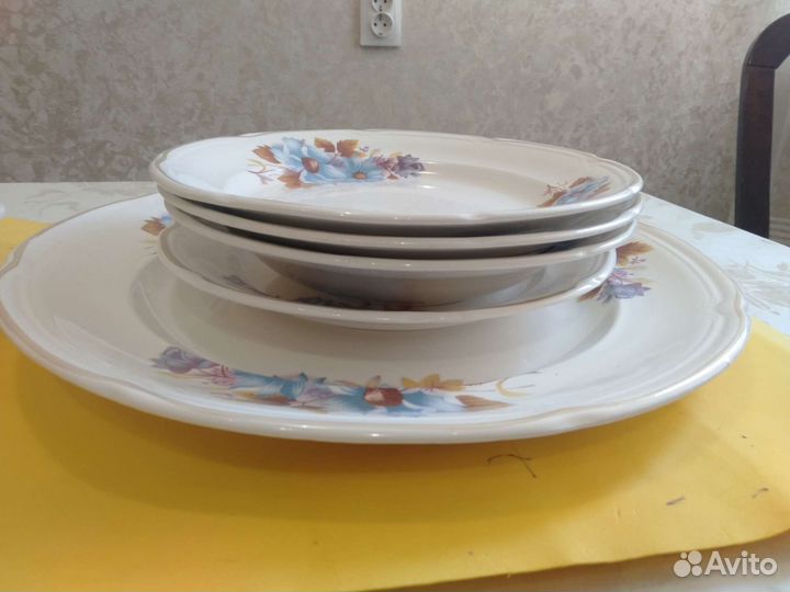 Набор столовой посуды