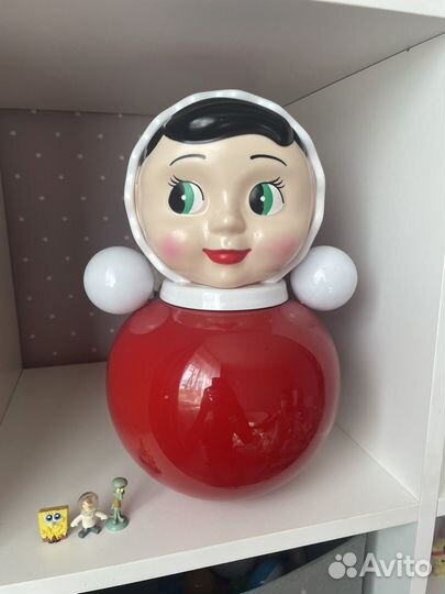 Неваляшка большая