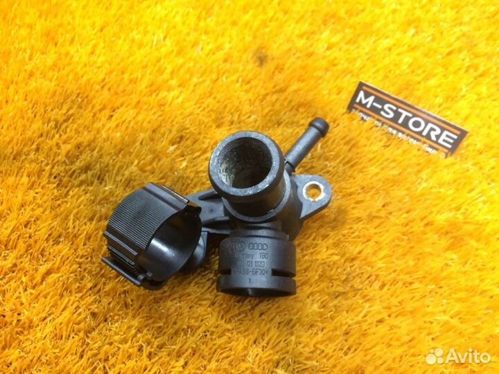 Фланец системы охлаждения Volkswagen Tiguan 5N