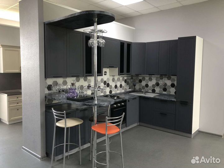 Кухонные гарнитуры