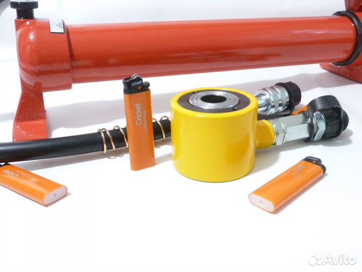 Выпрессовщик форсунок, втулок, с/блоков 12тонн к-т