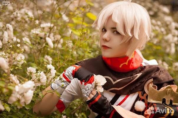 Косплей парик на Кадзуху (Genshin)