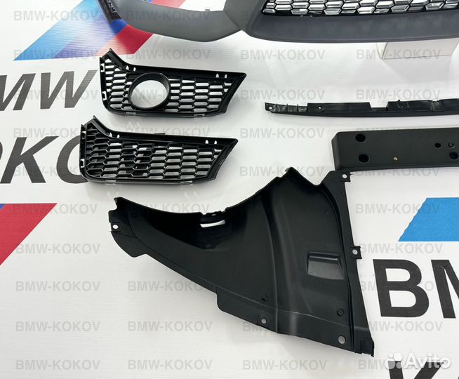 Бампер M3 F80 млук на BMW F30 с губой и решетками