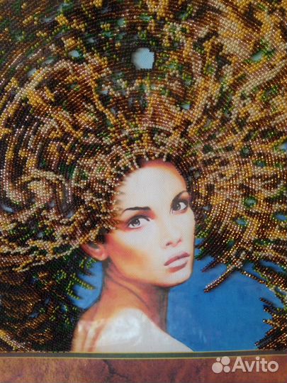 Знак зодиака земля вышита чешским бисером имеется