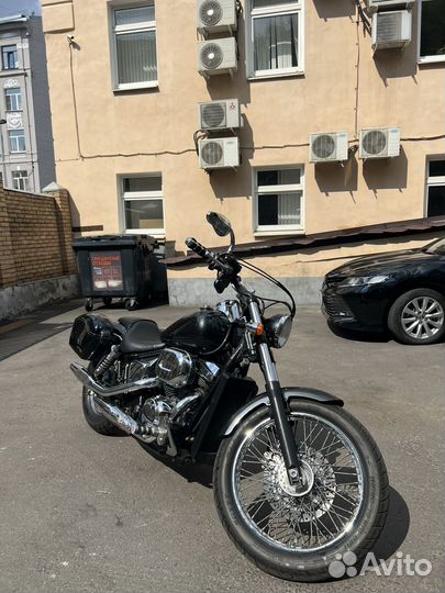 Honda shadow slasher vt400