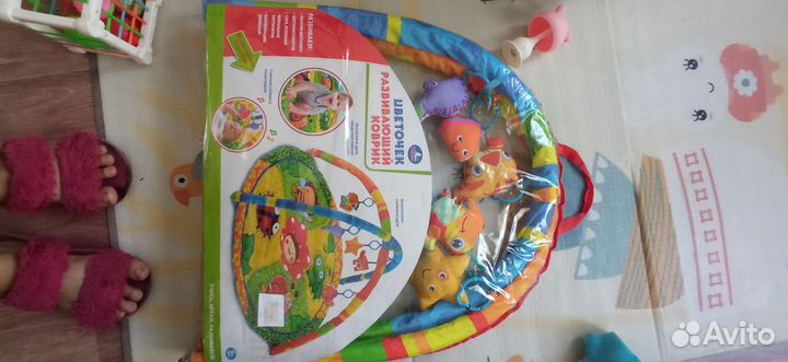 Развивающий коврик