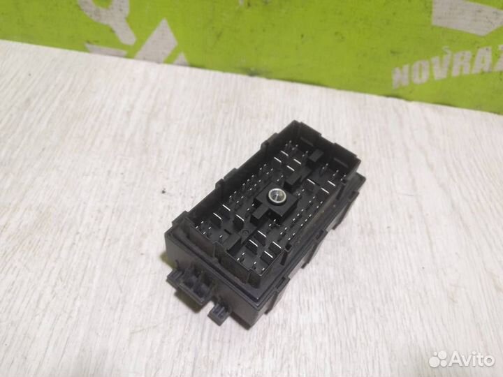 Блок предохранителей Шевроле Лачетти