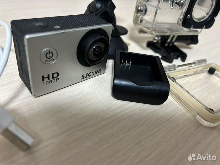 Экшен камера sjcam 4000