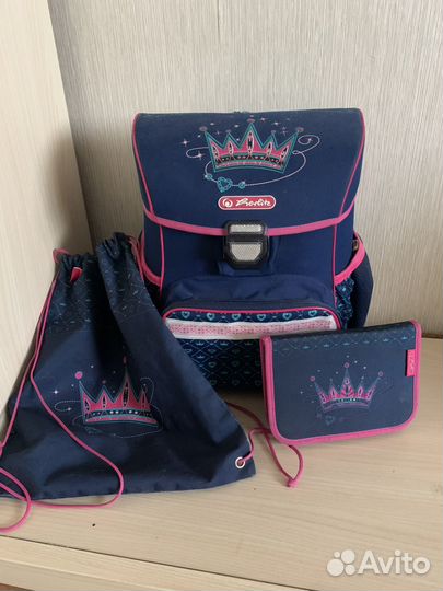 Школьный рюкзак