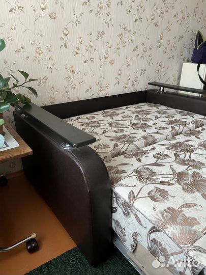 Диван выдвижной