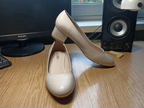 Туфли женские 39 размер новые