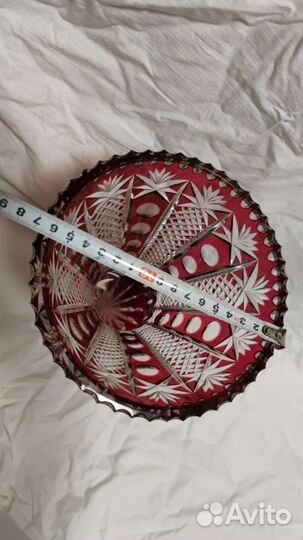 Ваза для цветов цветной хрустальная