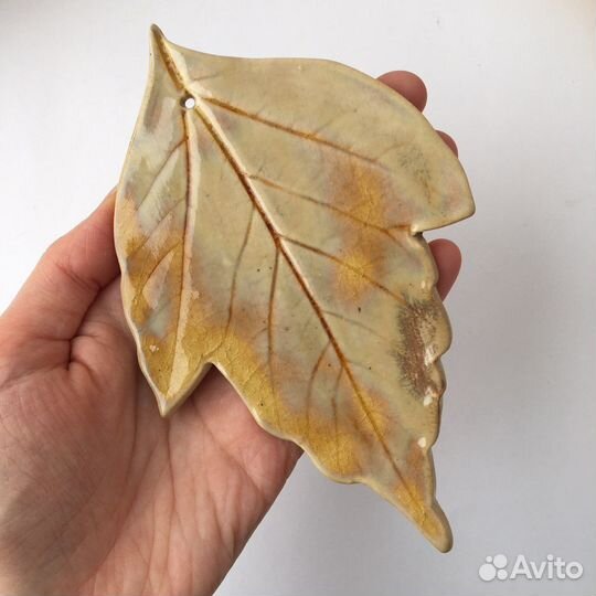 Керамический декор листья