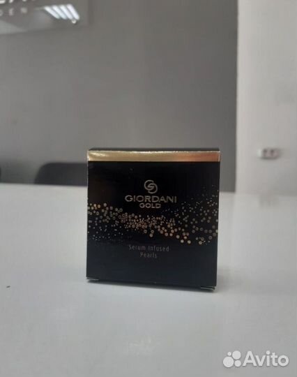 Румяна-бронзер в шариках Giordani Gold Oriflame