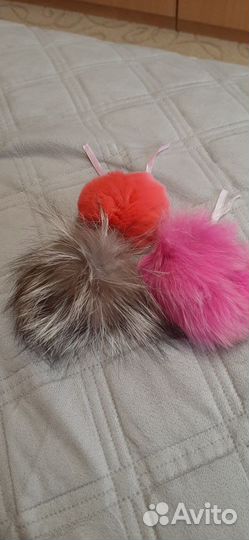 Меховые помпоны