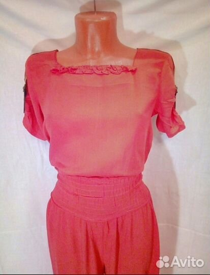 Комбинезон женский нарядный