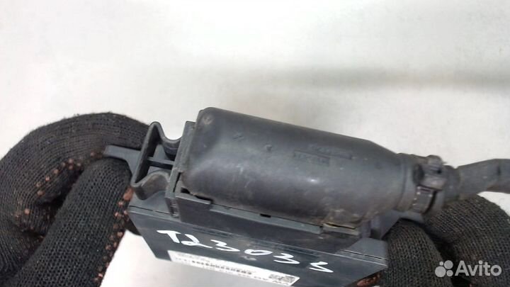 Блок управления акб Volkswagen Golf 6, 2011