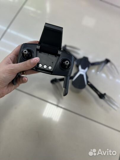 Квадрокоптер syma z6