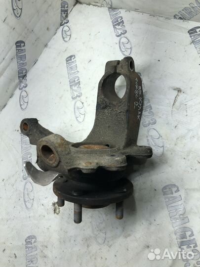 Кулак поворотный левый Ford Focus 2