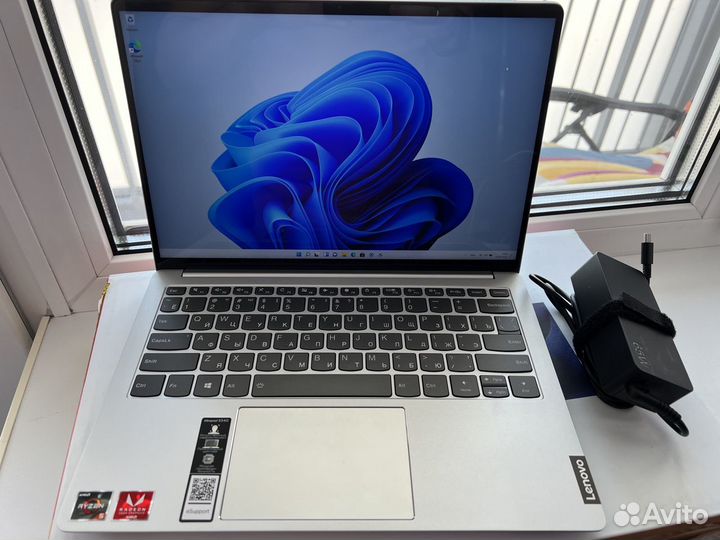 Ноутбук Lenovo IdeaPad S540-13API