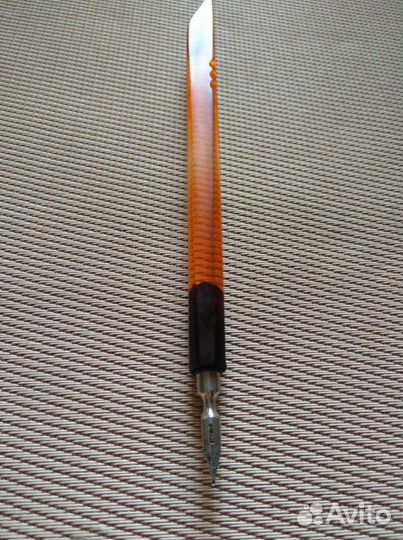 Перьевая ручка