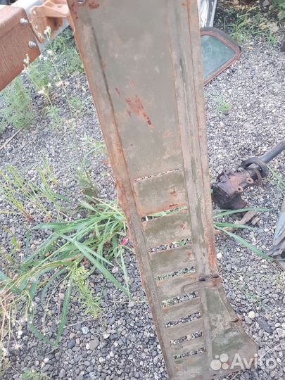 Двери газ 69