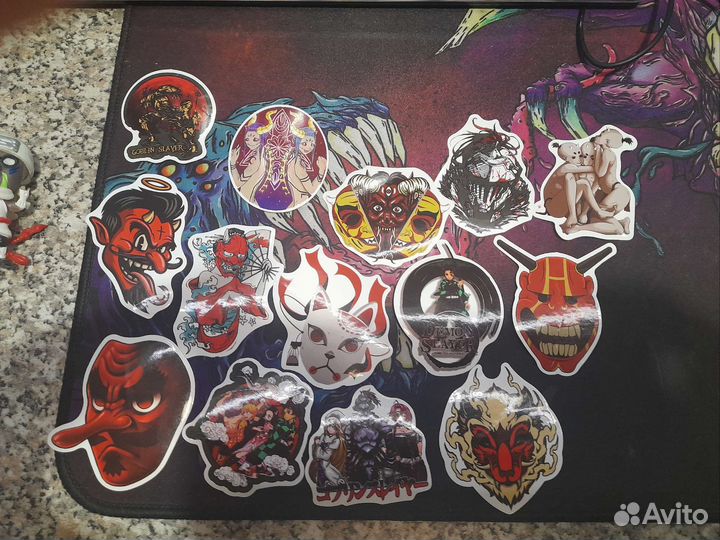 Наклейки аниме