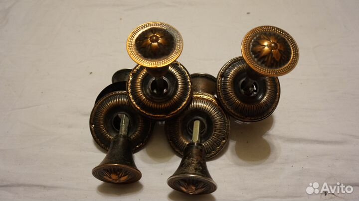 Ручки дверные под бронзу