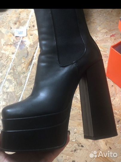 Ботинки ботильоны