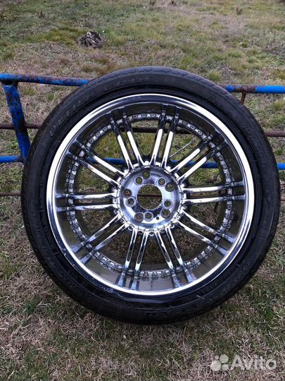 R40 Accelera 651 275/40, PCD 10x275 DIA 42