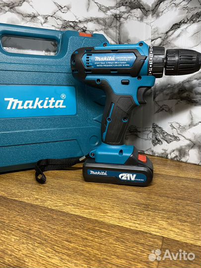 Шуруповерт makita